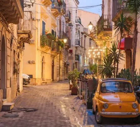 Ortigia Centro-silenzioso Vicino Il Tempio Di Apollo سيراكوزا